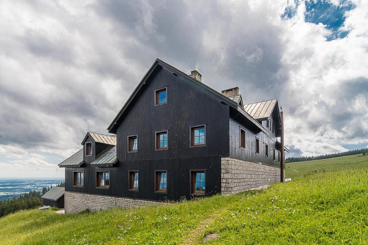 Mala Rennerovka Hotel Strazne Luaran gambar